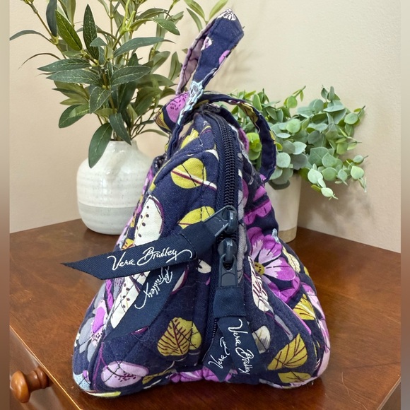 💥2/$15 Vera Bradley floral nightingale navy purple chartreuse wipeable lunchbag - Picture 3 of 10
